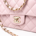 CHANEL Handbag 21S Pink Clair Caviar Classic Flap Quilted Medium LGHW -Knockoff
