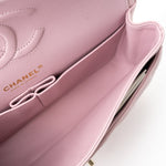 CHANEL Handbag 21S Pink Clair Caviar Classic Flap Quilted Medium LGHW -Knockoff
