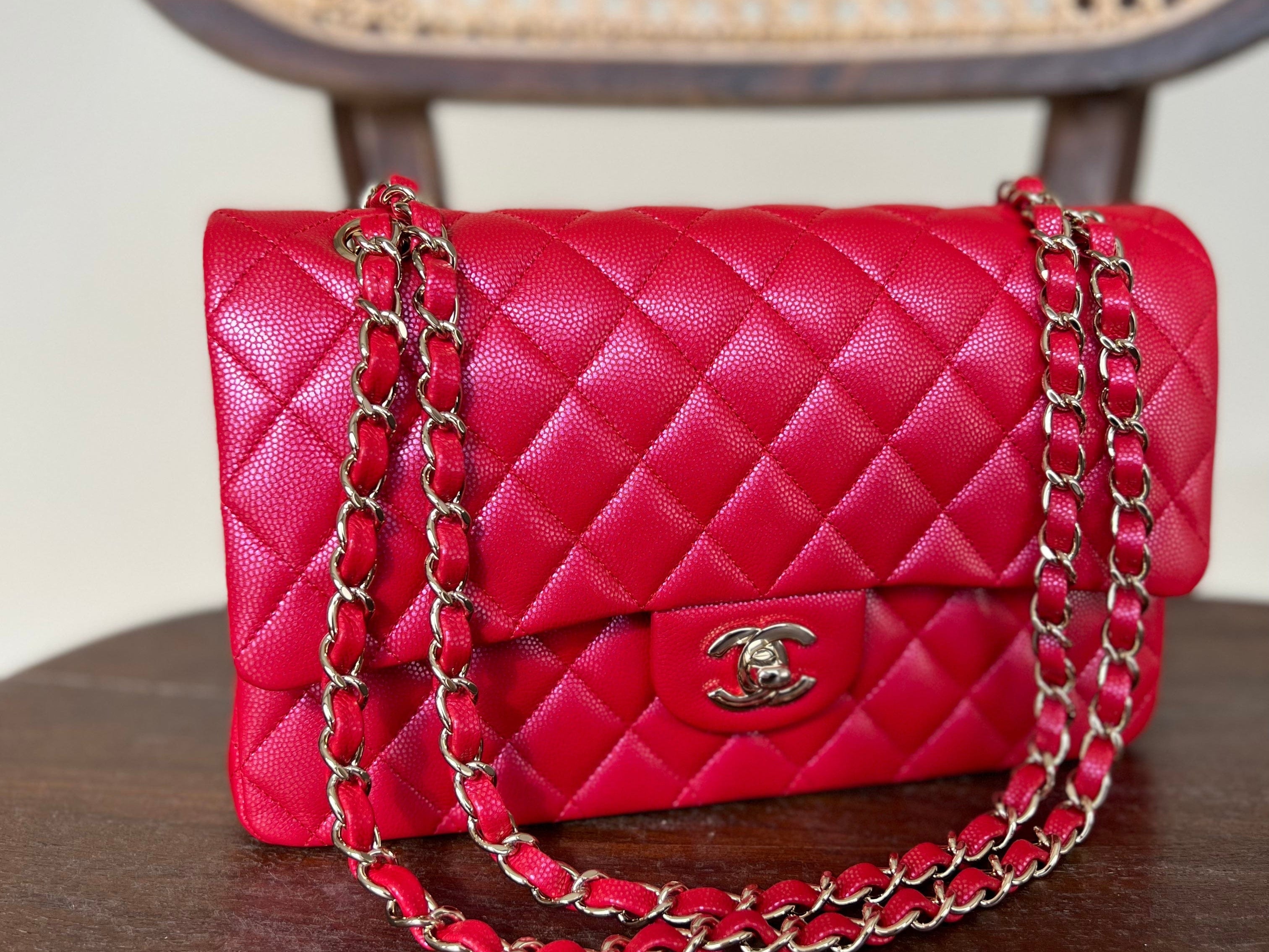 Chanel Handbag 21S Red Iridescent Caviar Quilted Classic Flap Medium -Knockoff
