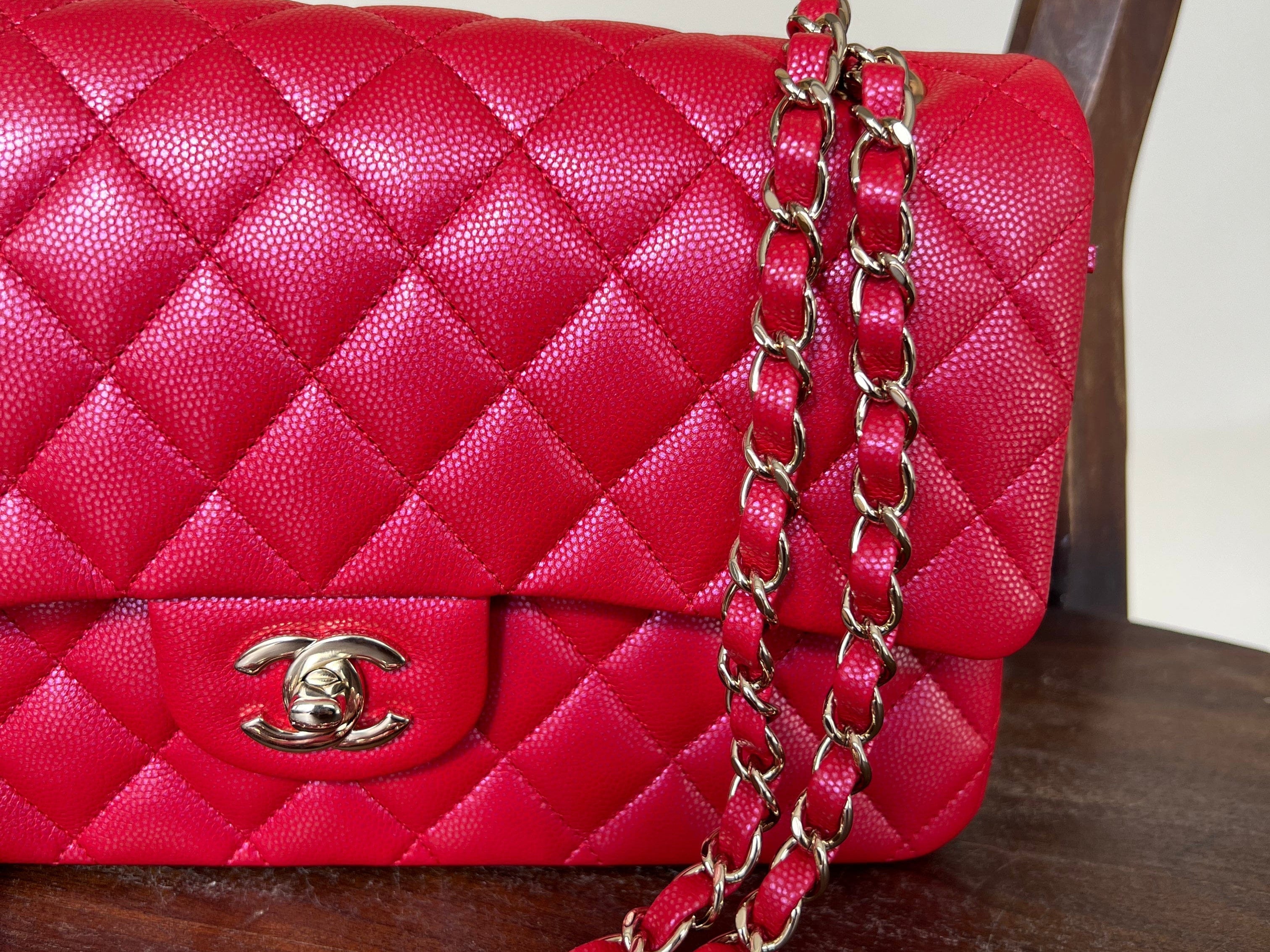 Chanel Handbag 21S Red Iridescent Caviar Quilted Classic Flap Medium -Knockoff
