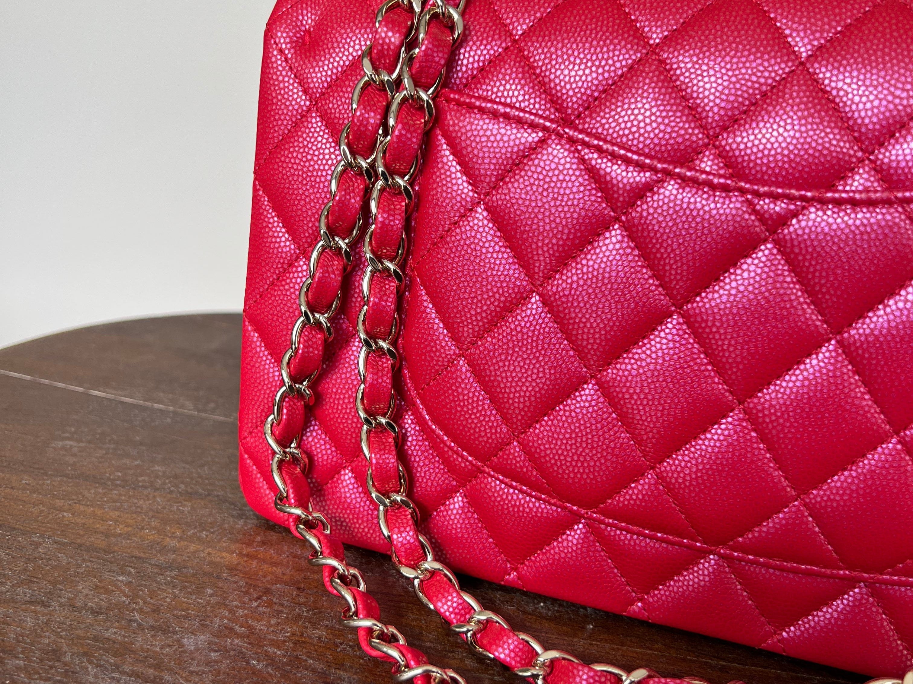 Chanel Handbag 21S Red Iridescent Caviar Quilted Classic Flap Medium -Knockoff
