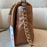 CHANEL Handbag 22A Caramel/Light Brown Lambskin Quilted 19 Flap Small Mixed Hardware -Knockoff
