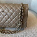 CHANEL Handbag 22A Dark Beige Caviar Quilted Classic Flap Medium LGHW -Knockoff
