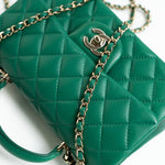 CHANEL Handbag 22A Emerald Green Lambskin Quilted Mini Top Handle LGHW -Knockoff
