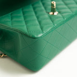 CHANEL Handbag 22A Emerald Green Lambskin Quilted Mini Top Handle LGHW -Knockoff
