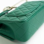 CHANEL Handbag 22A Emerald Green Lambskin Quilted Mini Top Handle LGHW -Knockoff
