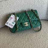 CHANEL Handbag 22A Green Mini Rectangular Lambskin Quilted LGHW -Knockoff
