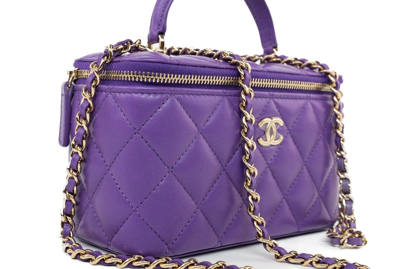 CHANEL Handbag 22A Purple Lambskin Quilted Vanity Case w/ Mirror Light Gold Hardware -Knockoff
