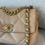 CHANEL Handbag 22C Beige Clair 19 Flap Small MHW -Knockoff
