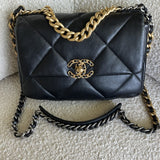 CHANEL Handbag 22C Black Lambskin Quilted 19 Flap Small MHW -Knockoff
