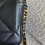 CHANEL Handbag 22C Black Lambskin Quilted 19 Flap Small MHW -Knockoff
