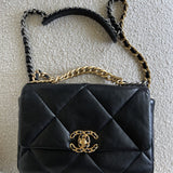 CHANEL Handbag 22C Black Lambskin Quilted 19 Flap Small MHW -Knockoff
