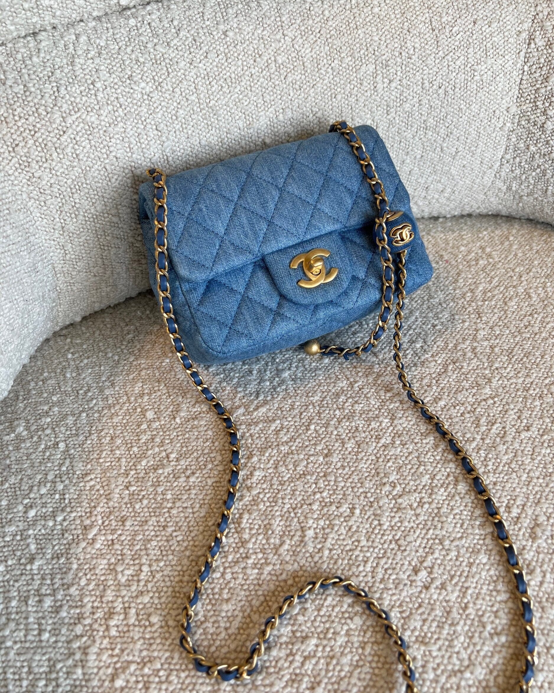 CHANEL Handbag 22C Blue Denim Pearl Crush Square Mini Flap AGHW -Knockoff
