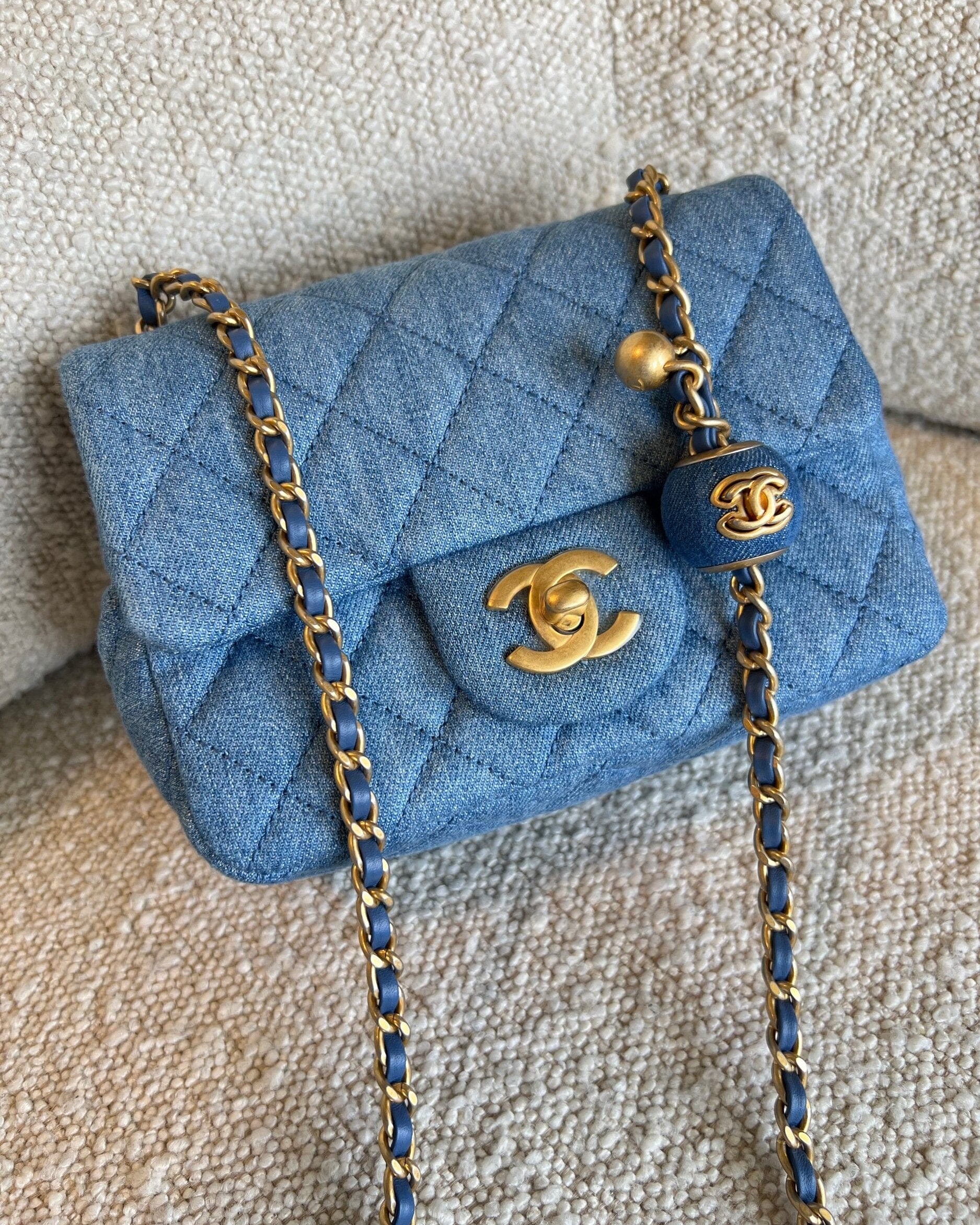 CHANEL Handbag 22C Blue Denim Pearl Crush Square Mini Flap AGHW -Knockoff
