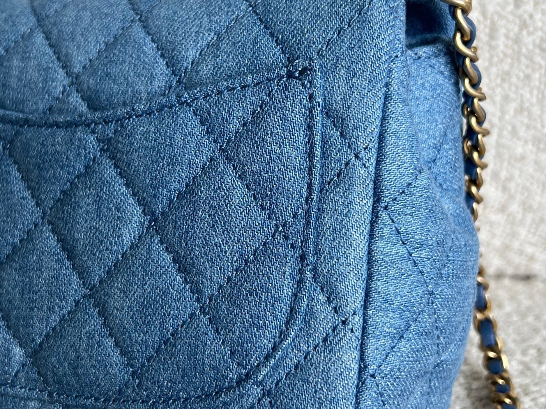 CHANEL Handbag 22C Blue Denim Pearl Crush Square Mini Flap AGHW -Knockoff
