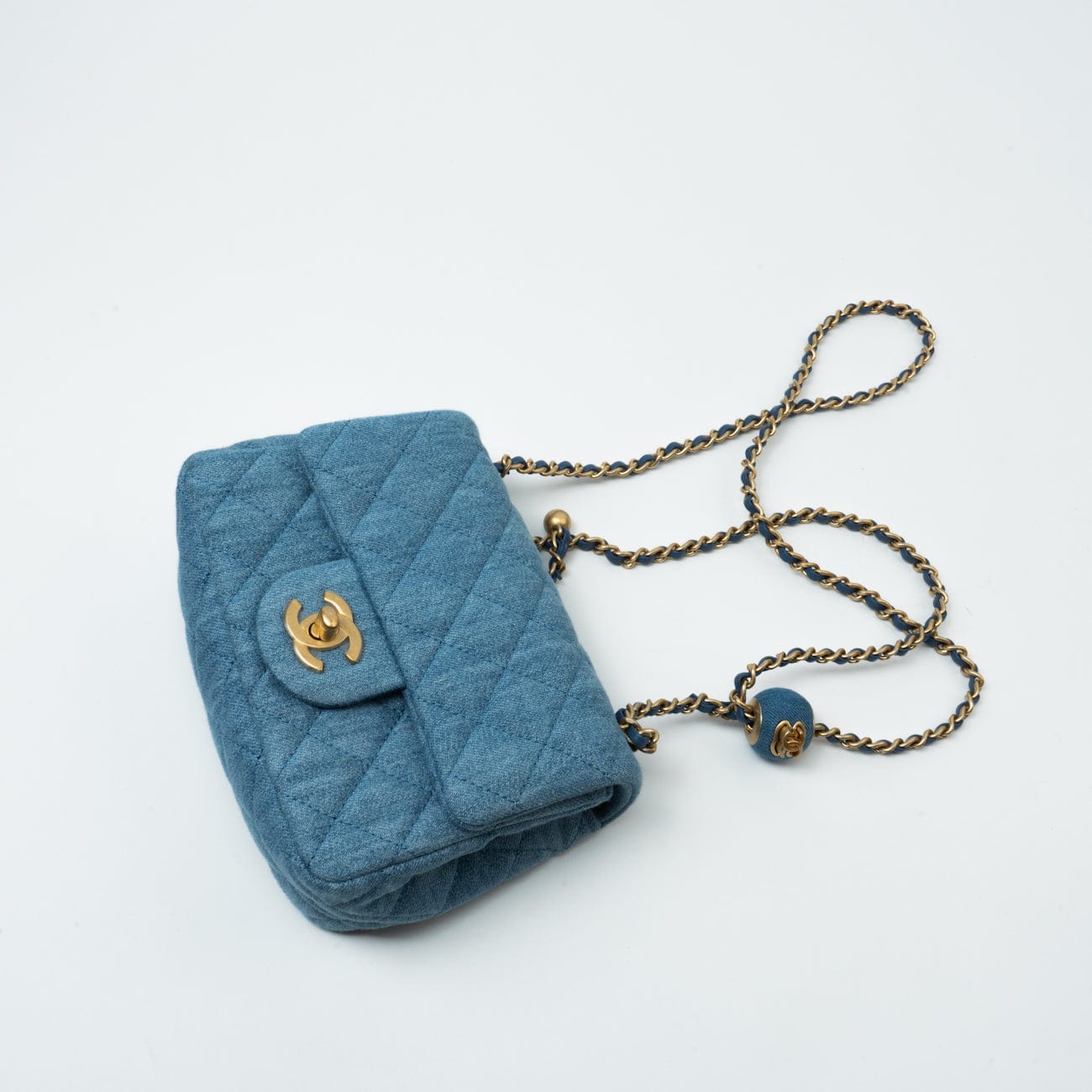 CHANEL Handbag 22C Blue Denim Pearl Crush Square Mini Flap AGHW -Knockoff
