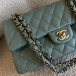 CHANEL Handbag 22C Dark Green Caviar Classic Flap Quilted Medium LGHW -Knockoff
