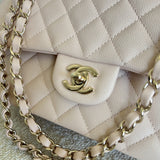 CHANEL Handbag 22C Light Beige Caviar Quilted Classic Flap Medium LGHW -Knockoff
