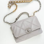 CHANEL Handbag 22C Light Grey Lambskin Quilted 19 Flap Small -Knockoff
