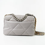 CHANEL Handbag 22C Light Grey Lambskin Quilted 19 Flap Small -Knockoff
