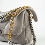 CHANEL Handbag 22C Light Grey Lambskin Quilted 19 Flap Small -Knockoff
