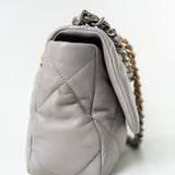 CHANEL Handbag 22C Light Grey Lambskin Quilted 19 Flap Small -Knockoff
