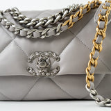 CHANEL Handbag 22C Light Grey Lambskin Quilted 19 Flap Small -Knockoff
