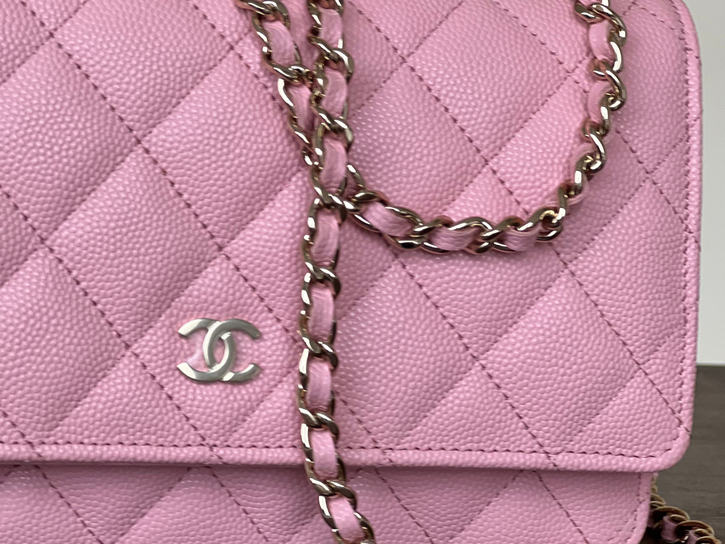 Chanel Handbag 22C LIGHT PINK CAVIAR QUILTED WALLET ON CHAIN LGHW (WOC) -Knockoff
