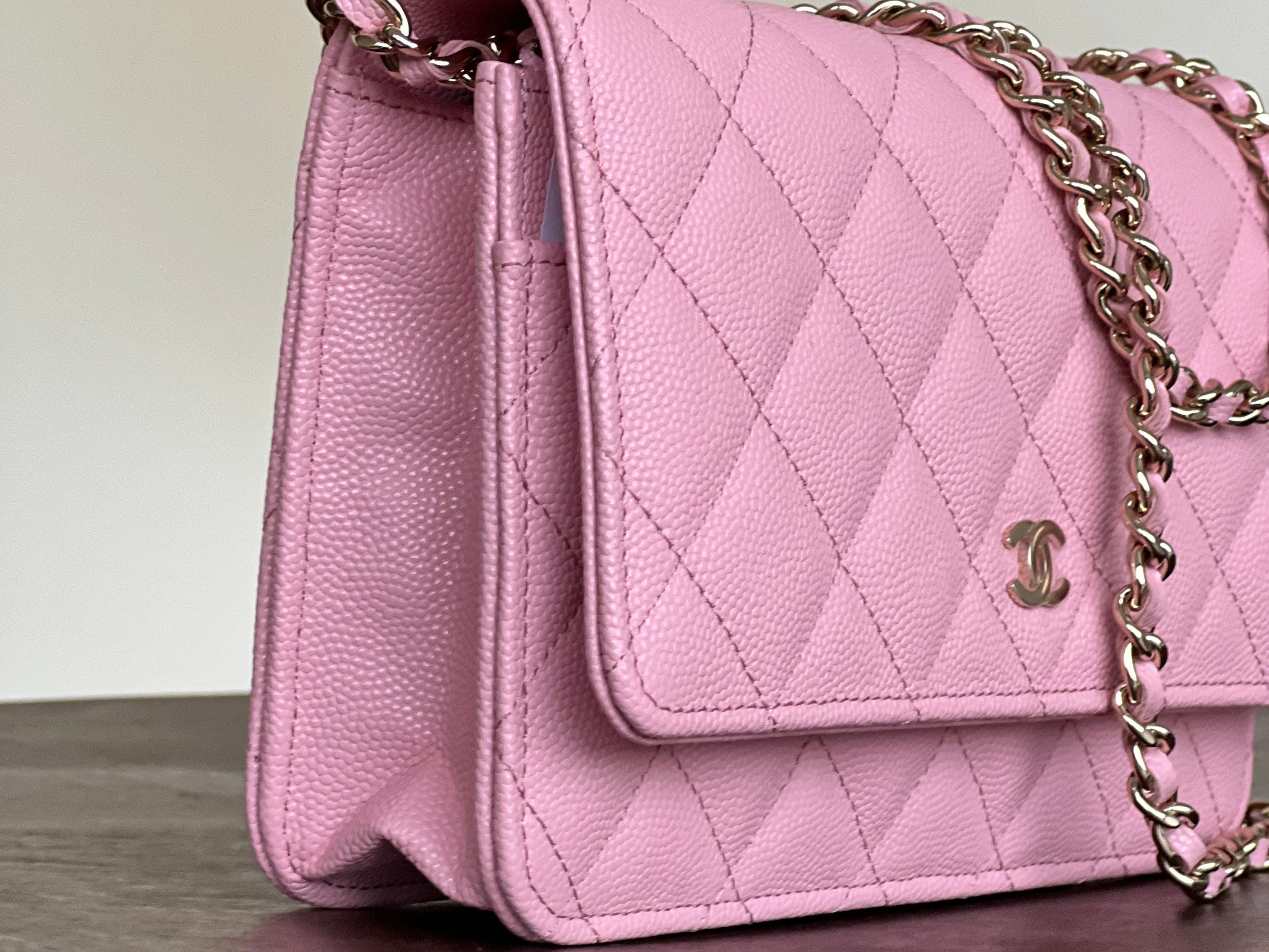 Chanel Handbag 22C LIGHT PINK CAVIAR QUILTED WALLET ON CHAIN LGHW (WOC) -Knockoff
