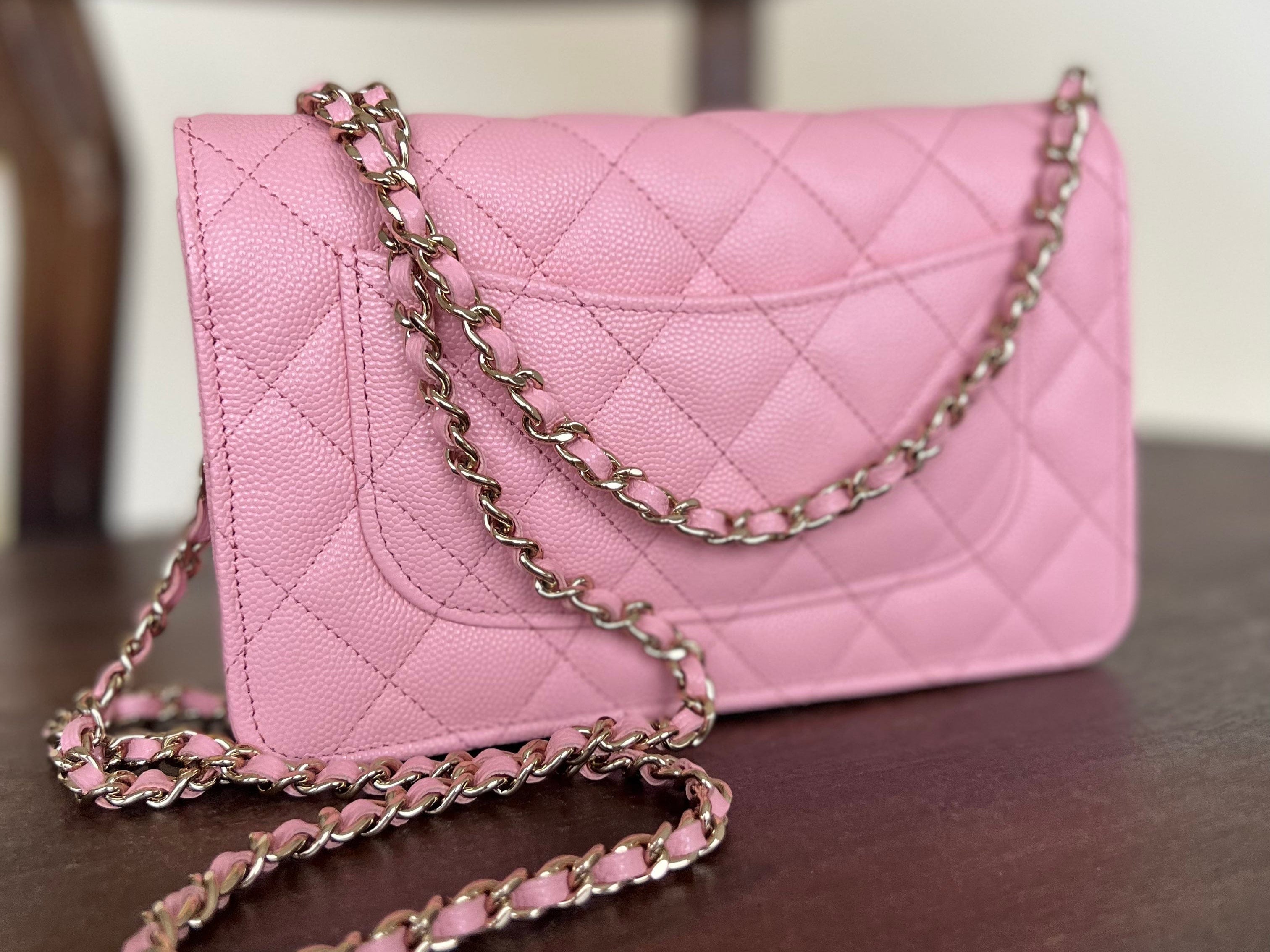 Chanel Handbag 22C LIGHT PINK CAVIAR QUILTED WALLET ON CHAIN LGHW (WOC) -Knockoff
