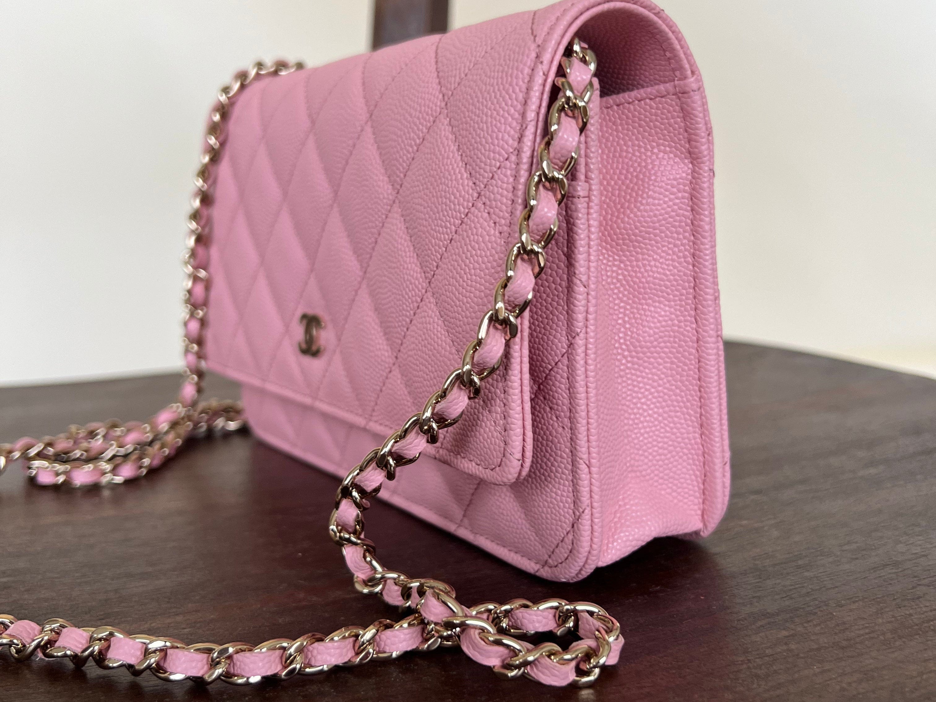 Chanel Handbag 22C LIGHT PINK CAVIAR QUILTED WALLET ON CHAIN LGHW (WOC) -Knockoff
