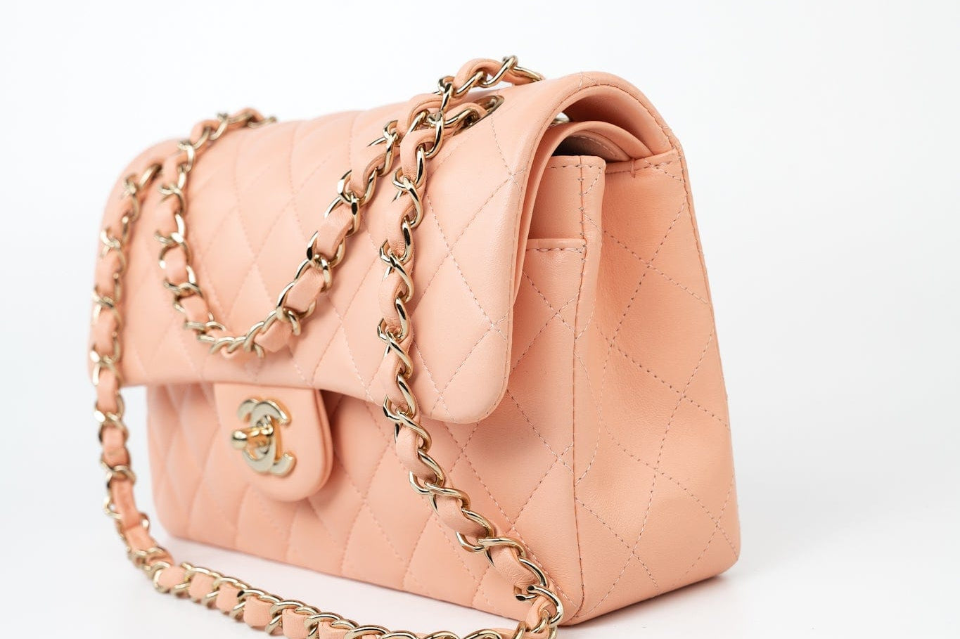 CHANEL Handbag 22C Rose Clair Pink/ Beige Lambskin Quilted Small Double Flap Light Gold Hardware -Knockoff
