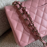 CHANEL Handbag 22C Sakura Pink Caviar Quilted Classic Flap Small LGHW -Knockoff
