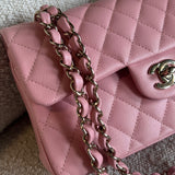 CHANEL Handbag 22C Sakura Pink Caviar Quilted Classic Flap Small LGHW -Knockoff
