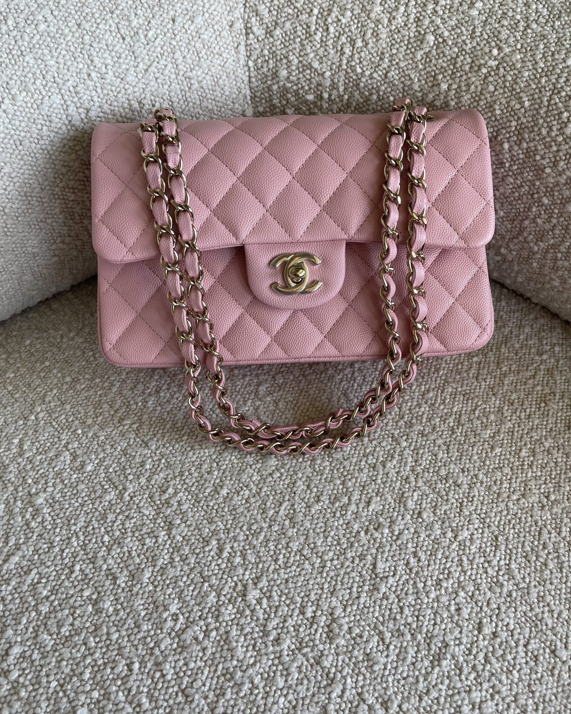 CHANEL Handbag 22C Sakura Pink Caviar Quilted Classic Flap Small LGHW -Knockoff
