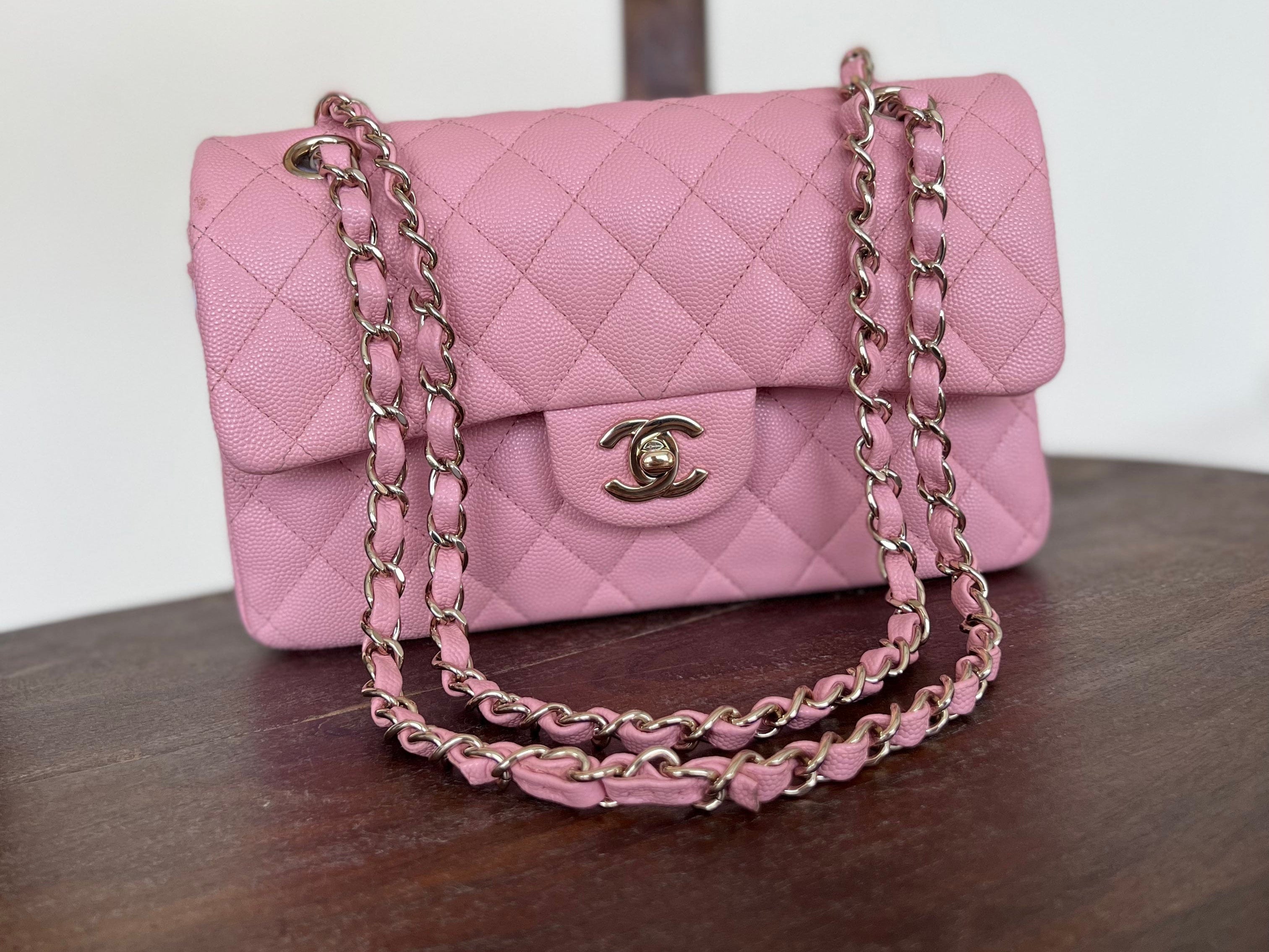 CHANEL Handbag 22C Sakura Pink Caviar Quilted Classic Flap Small LGHW -Knockoff
