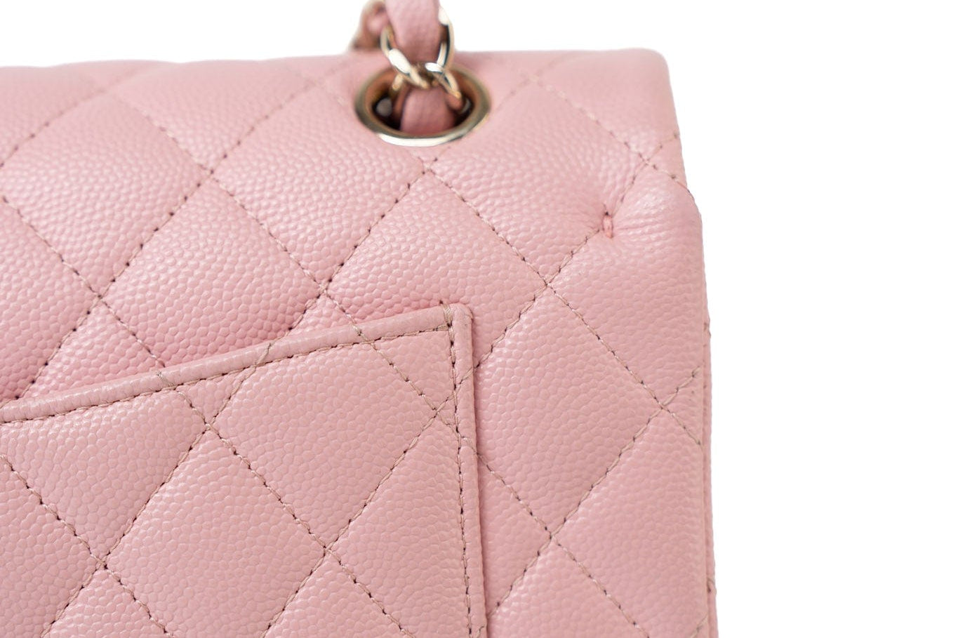 CHANEL Handbag 22C Sakura Pink Small Caviar Quilted Classic Flap Light Gold Hardware -Knockoff
