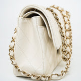 CHANEL Handbag 22C White Caviar Quilted Classic Flap Small Light Gold Hardware -Knockoff
