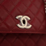 CHANEL Handbag 22K Red Caviar Quilted Coco Handle Medium (Old Small) Light Gold Hardware -Knockoff
