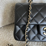 CHANEL Handbag 22P Black Lambskin Quilted Mini Top Handle LGHW -Knockoff
