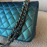 CHANEL Handbag 22P Iridescent Green Caviar Quilted Classic Flap Medium Light Gold Hardware -Knockoff
