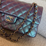 CHANEL Handbag 22P Iridescent Purple Caviar Quilted Medium Double Flap -Knockoff
