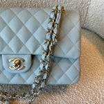 CHANEL Handbag 22P Light Blue Caviar Quilted Classic Flap Medium LGHW -Knockoff
