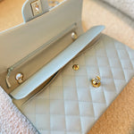 CHANEL Handbag 22P Light Blue Caviar Quilted Classic Flap Medium LGHW -Knockoff
