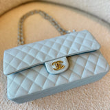 CHANEL Handbag 22P Light Blue Caviar Quilted Classic Flap Medium LGHW -Knockoff
