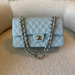 CHANEL Handbag 22P Light Blue Caviar Quilted Classic Flap Medium LGHW -Knockoff
