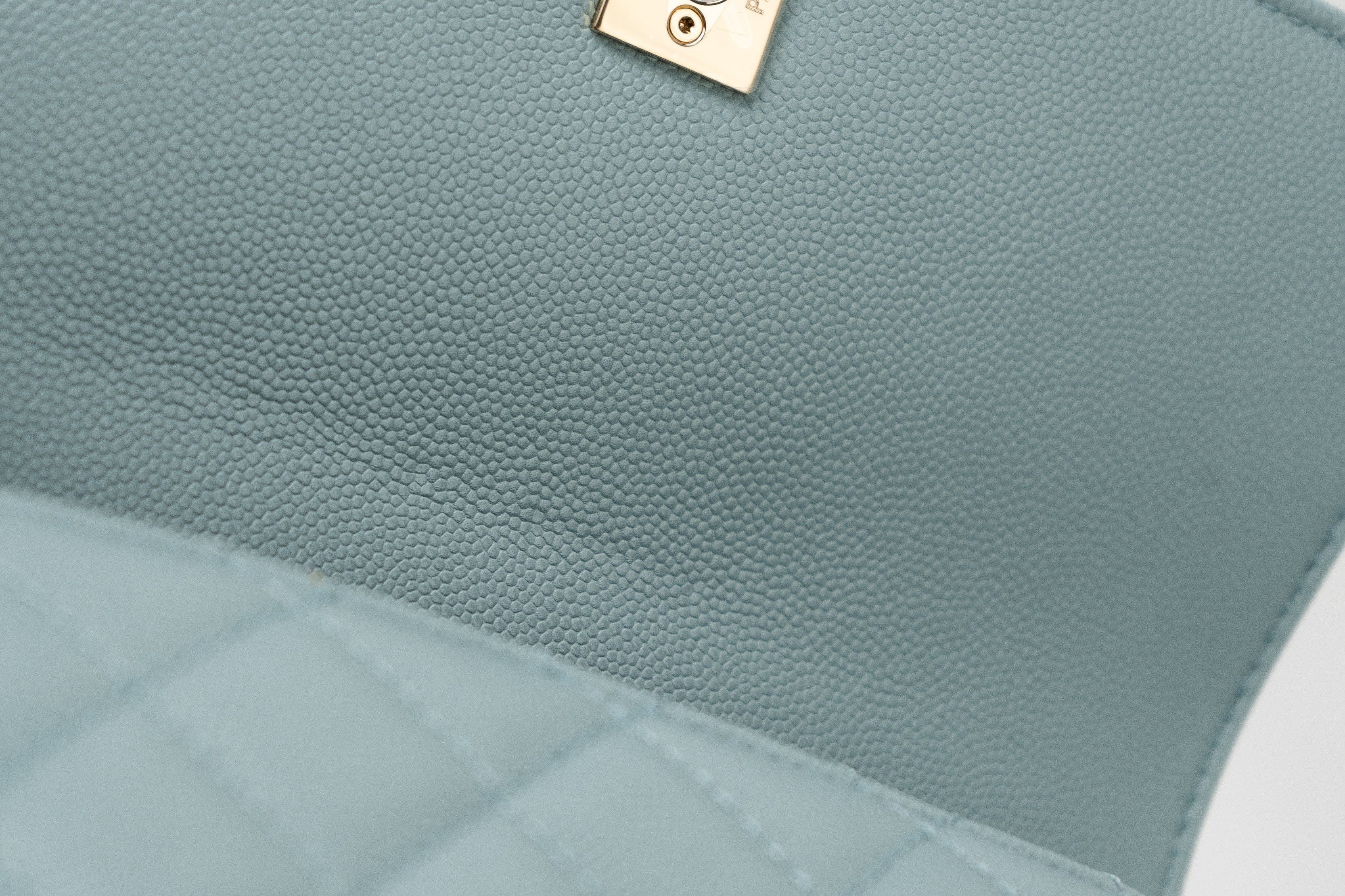 CHANEL Handbag 22P Light Blue Caviar Quilted Coco Handle Small LGHW -Knockoff
