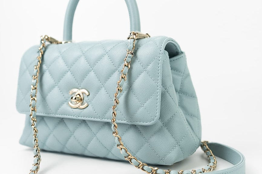 CHANEL Handbag 22P Light Blue Caviar Quilted Coco Handle Small LGHW -Knockoff
