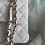 CHANEL Handbag 22P Light Pink Caviar Quilted Classic Flap Medium LGHW -Knockoff
