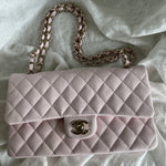 CHANEL Handbag 22P Light Pink Caviar Quilted Classic Flap Medium LGHW -Knockoff
